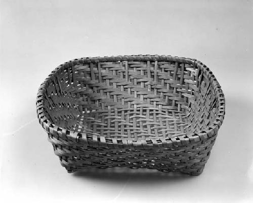 Hominy sifting basket