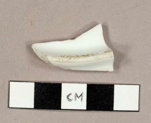 Porcelain plate base sherd