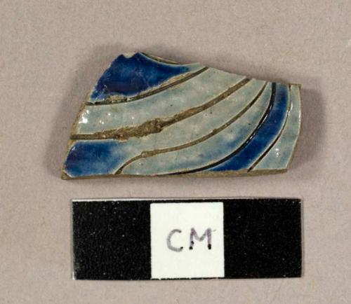 Rhenish stoneware sherd with cobalt glaze and incised decoration