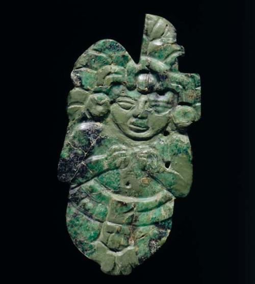 Jade human plaque figurine carved on both sides (19 pieces)