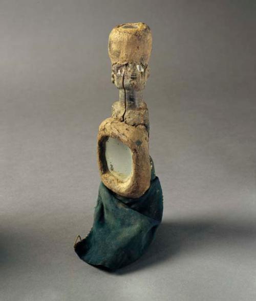 Human figure, nkisi