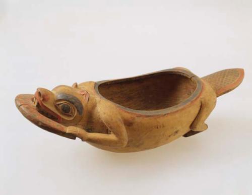 Food bowl, carved beaver