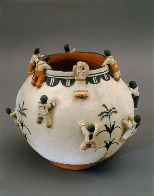 Polychrome-on-off white storyteller olla