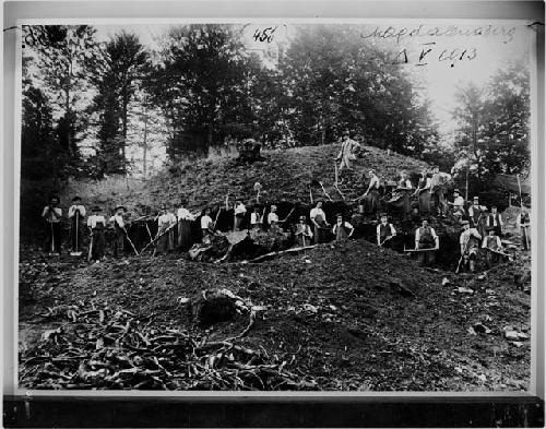 Tumulus V excavation; Magdalenska gora in Slovenia