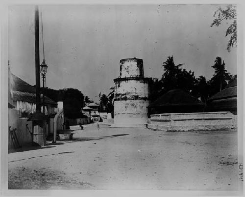 Juma Mosque; "Male Minaret"