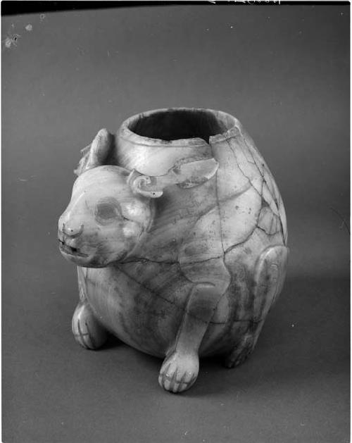 Vase in the shape of a rabbit/ Alabaster