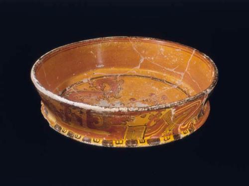 Polychrome dish, decorated Pot A