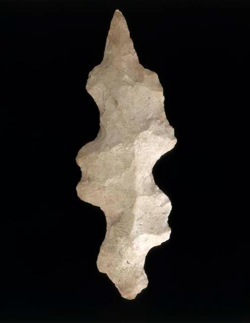 Eccentric chert blade