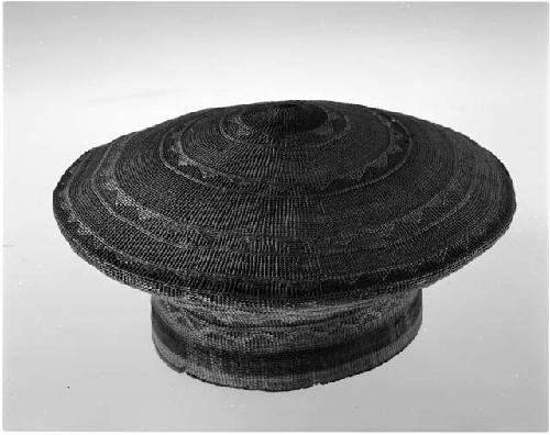 Basketry Sailor's cap (99-12-10/53083)