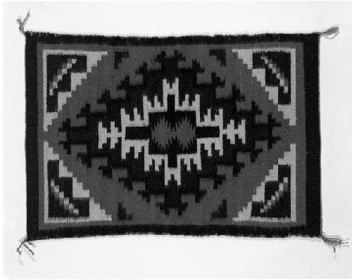 Two Grey Hills rug (995-20-10/73880)