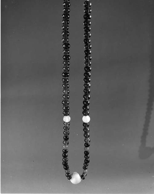 Aino bead necklace