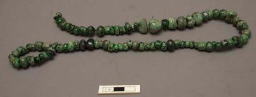 Jadeite beads