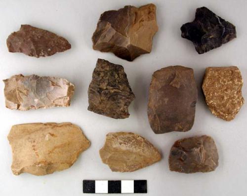 Chipped stone projectile points, stemmed, scrapers, core