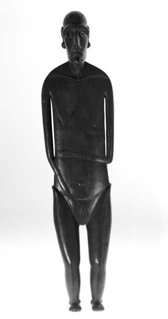 Female wooden figure (moai paepae)