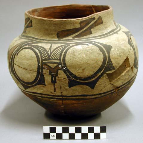 Early modern Hopi polychrome pottery jar - large