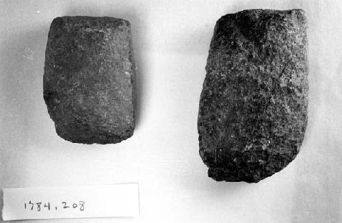 Small stone celts (56-30-20/21123)