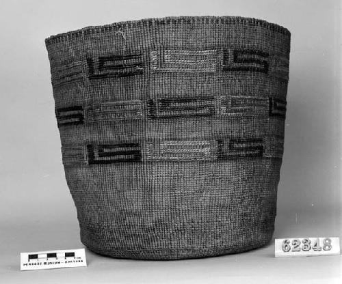 Cylindrical basket. Plain twined walls, false embroidery.