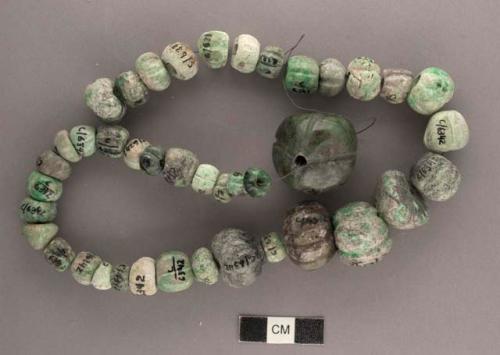 Jadeite beads