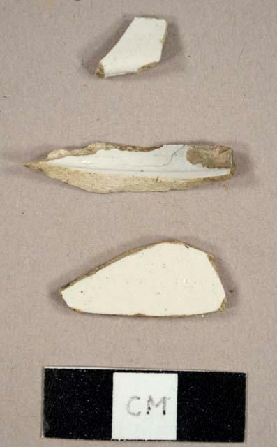 White salt-glazed stoneware sherds