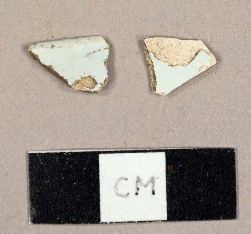 Pearlware sherds, including one possible plate rim sherd