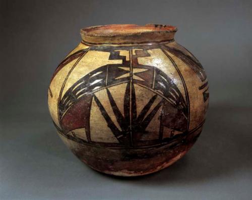 Jar, polacca polychrome (early). linear design.