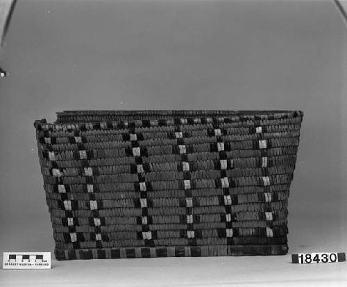 Large rectangular basket