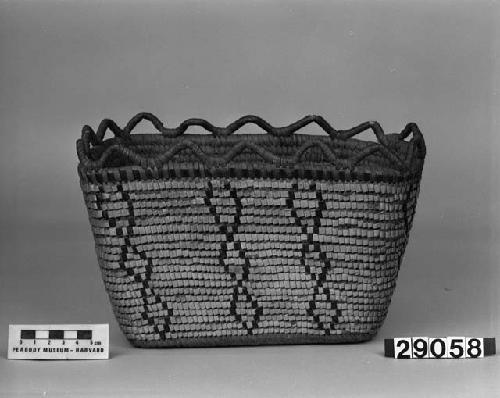 Rectangular split twined basket with imbrication