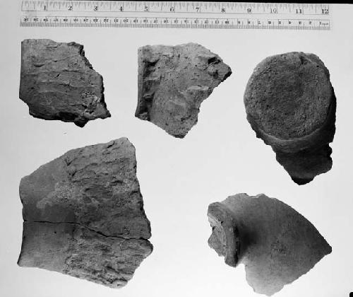 5 Neolithic sherds