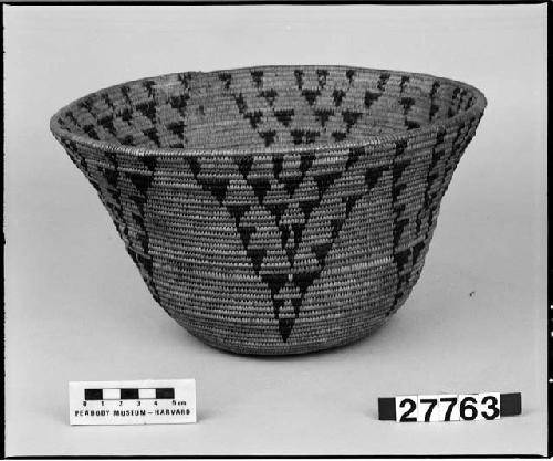 Mush or cooking bowl collected by Mrs. R. Mayosmith, ca. 1910. Coiled.