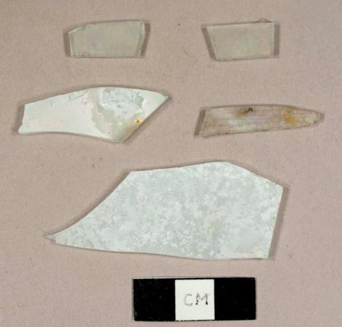 Frosted flat glass fragments