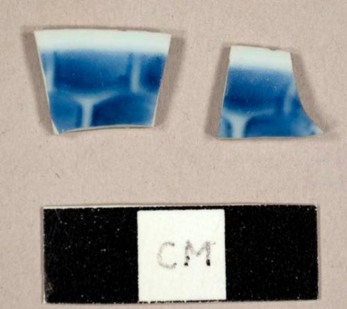 Blue on white Chinese porcelain rim sherds to a cup