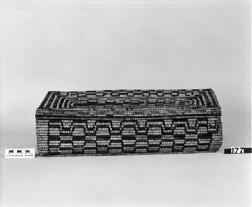 rectangular basket