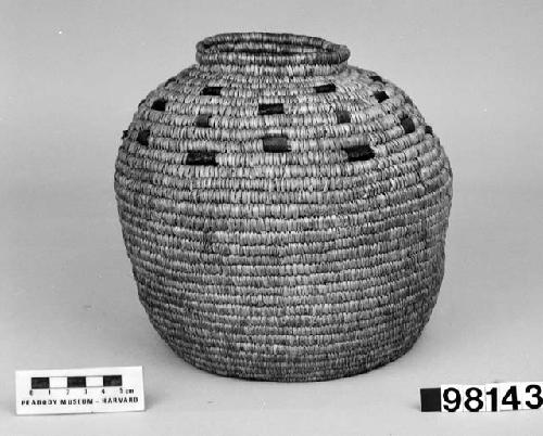 Lidded basket (?) from the collection of C.A. Weare.