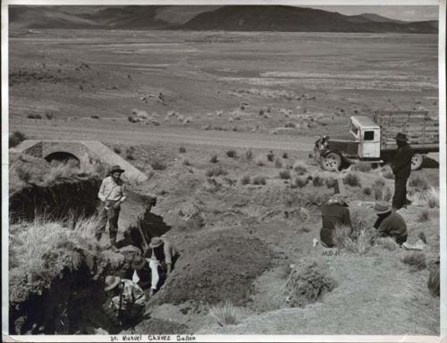 Photograph of excavations at Huayapata, Dr. Manuel Chavez Ballon