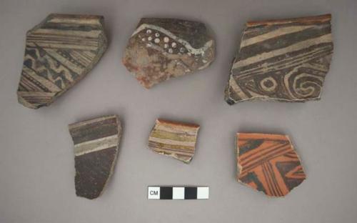 Ceramic rim sherds, various decoration