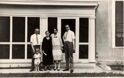 Scan of page from Judge Burt Cosgrove photo album.C.B.Cosgrove Jr.Mrs.J.B.Silliman-Harriet Lockwood-A.S.Kinney Patty Lockwood Atchison Kansas June 1926