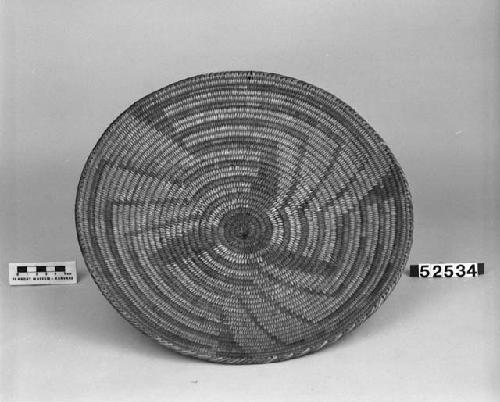 Basketry tray