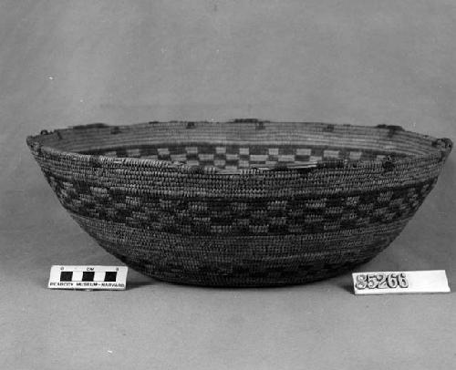 Basket bowl or tray, from the collection of G. Nicholson