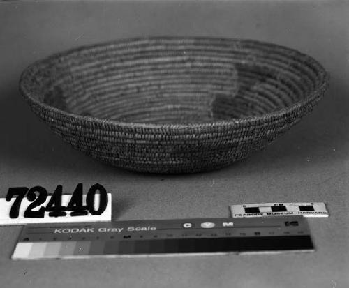 Shallow bowl or tray, from a collection through G. Nicholson