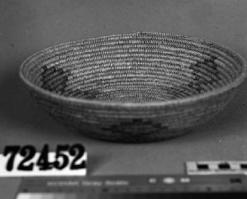 Shallow bowl or tray from a collection through G. Nicholson