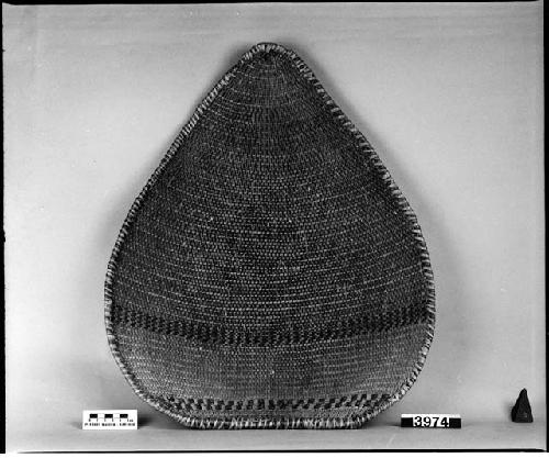 Winnowing or gambling tray from the collection of W.Z. Park. Open, diagonal twined.