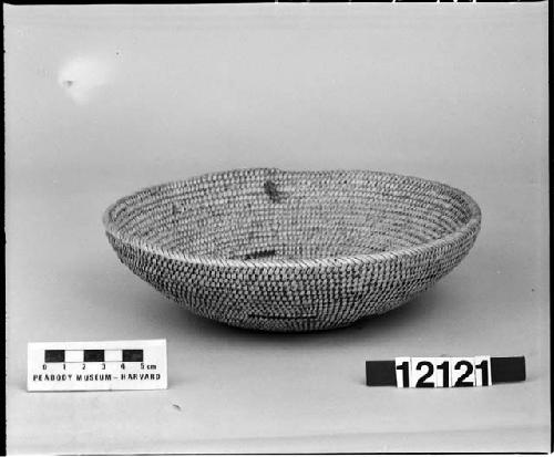 Cooking bowl from the collection of E. Palmer, 1877. Coiled, "watertight."