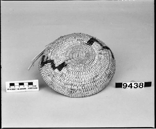 Unfinished basket from the collection of E. Palmer, 1875. Coiled.