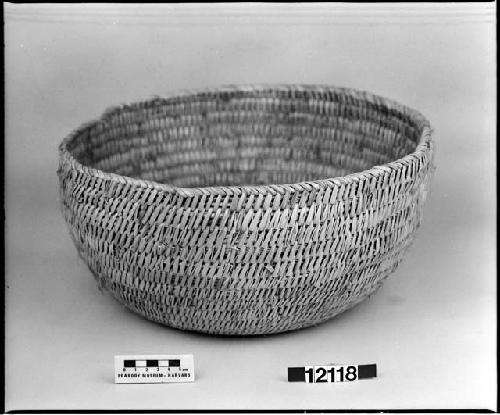 Bowl for gathering roots, from the collection of E. Palmer, 1877. Coiled, five-rod foundation.