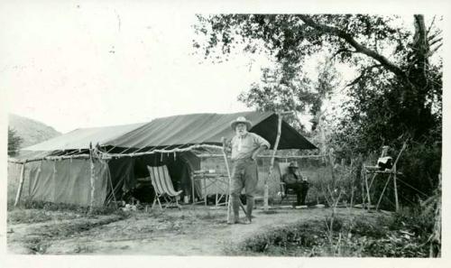 Scan of photograph from Judge Burt Cosgrove photo album.Dr. and Mrs. H.W. Gillett Camp Swarts Ranch 1925
