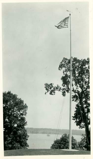 Scan of photograph from Judge Burt Cosgrove photo album. Mount Vernon