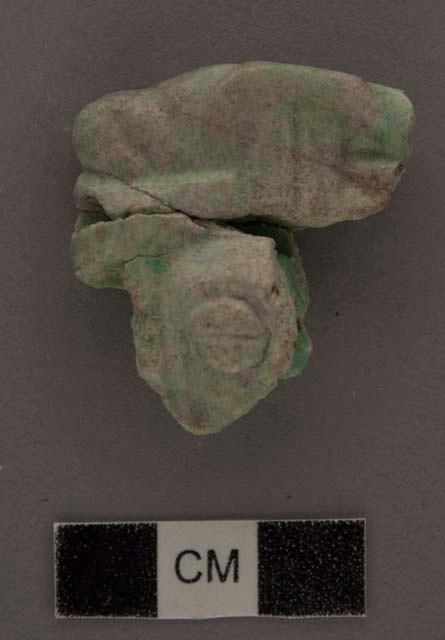 2 fragments of jade human head - 35.9x32.9x3mm.