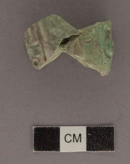 2 fragments of jade human head - 32.2x19.7x14 mm.