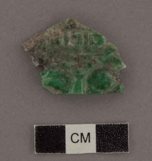 Fragments of jadeite tablets and ornaments