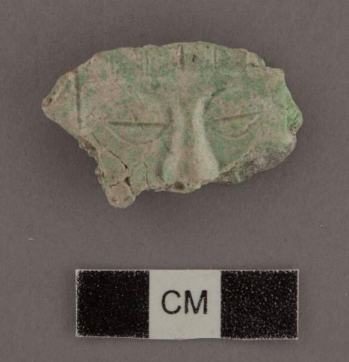 Fragments of jadeite tablets and ornaments